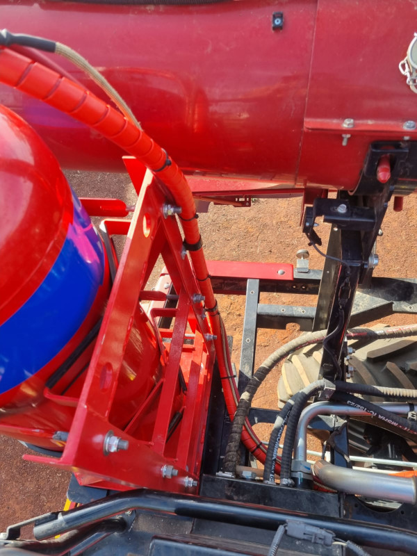 Harvester Foam Cylinder for Fire Suppression